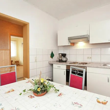 Quaint In Mittelndorf With Valley View アパート *