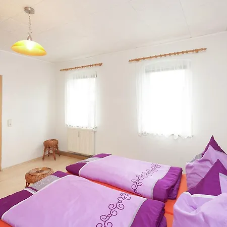 Quaint In Mittelndorf With Valley View * ゼーブニッツ